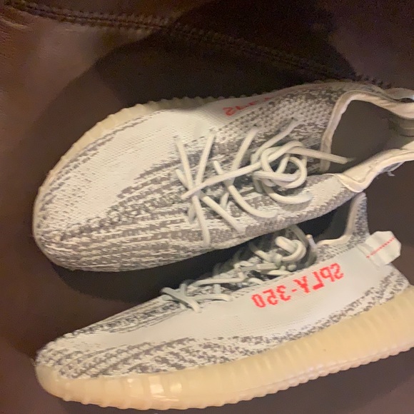 Yeezy gray NEED REAPERS!!